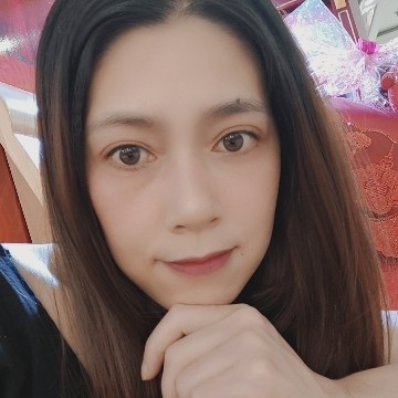 明媚放弃茉莉的照片