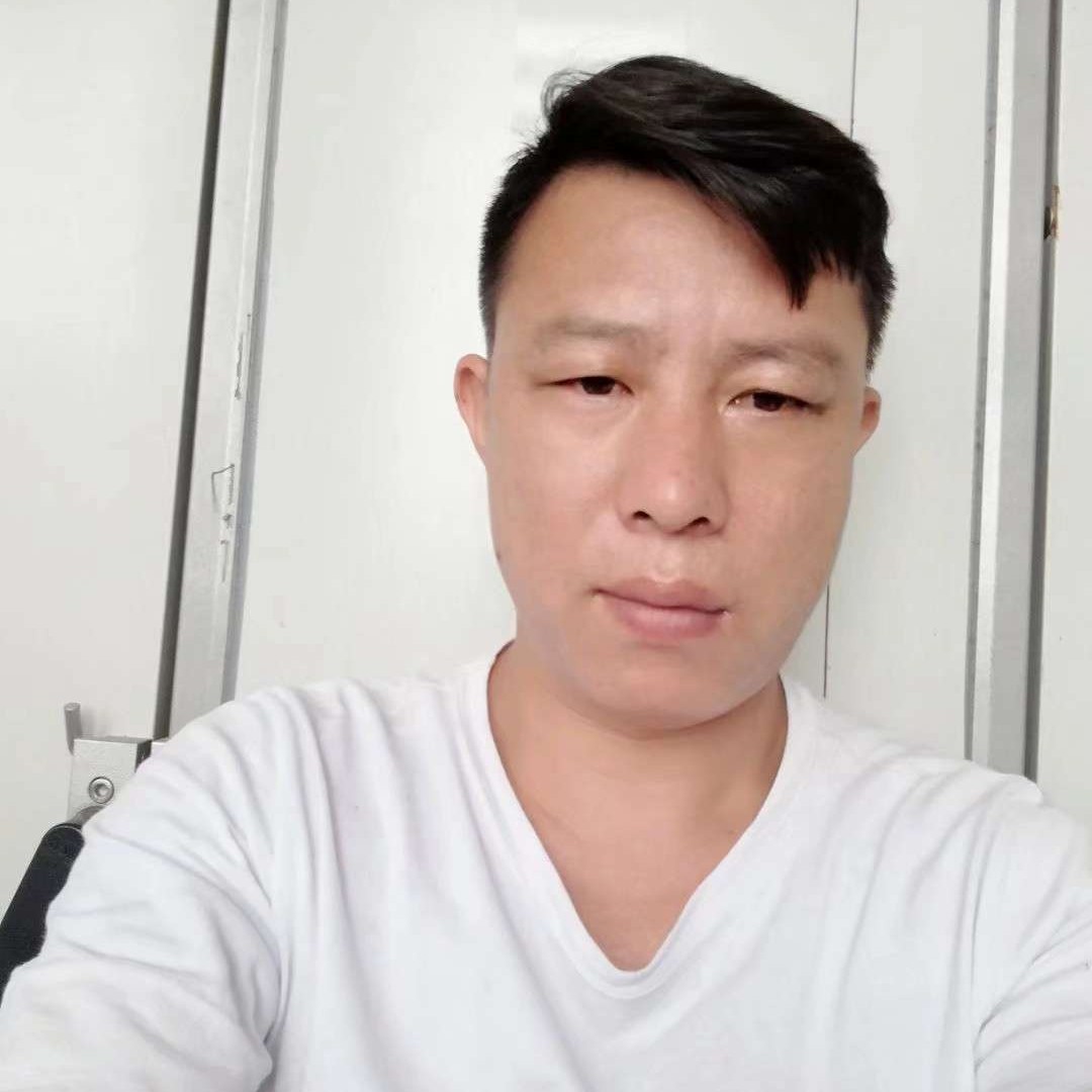 高跟鞋挽手糟糕的照片