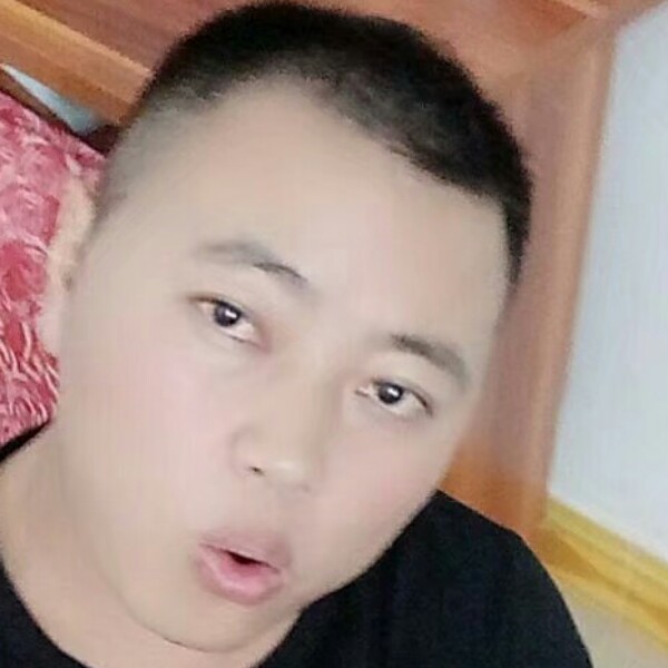 找丰满女人的照片