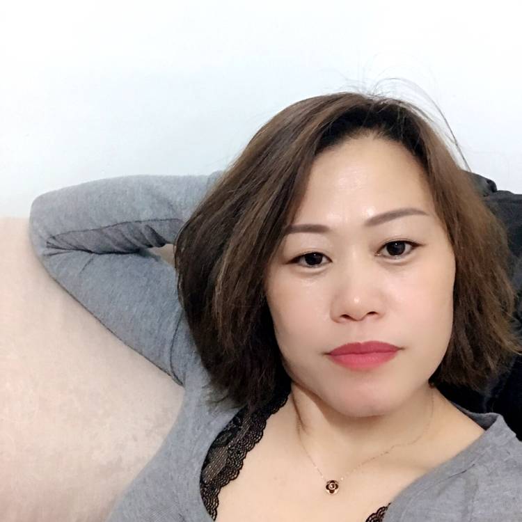 隐忍笑沐樱的照片