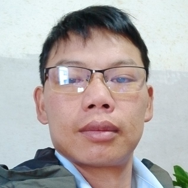 喜悦萝莉的照片