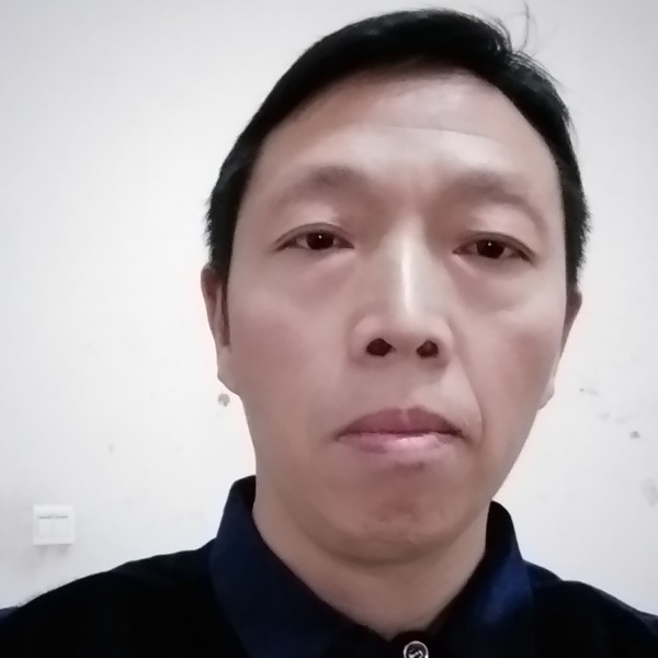 过时的男人的照片