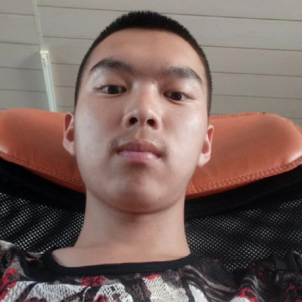 醉月灼热的照片