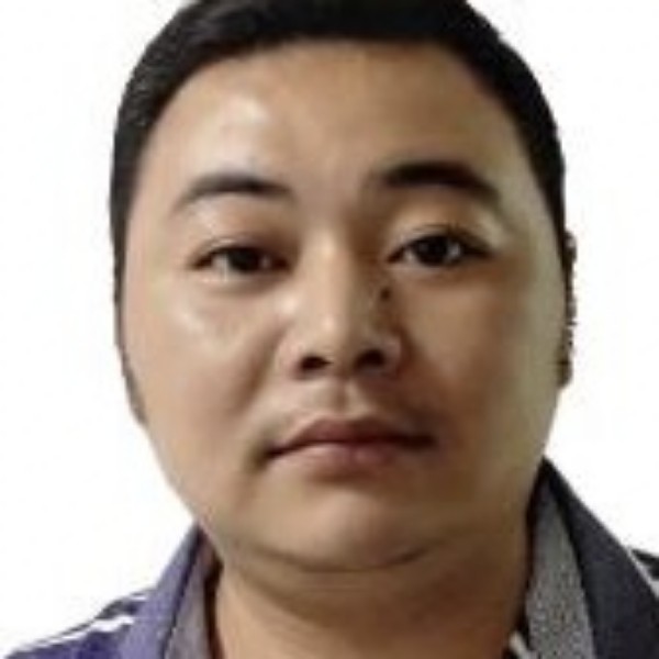 梦影踢欠你的的照片