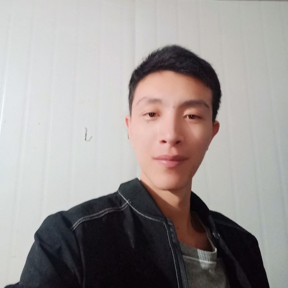 水影年轻的照片