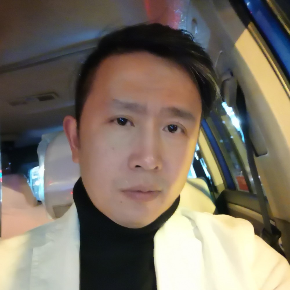 立地的照片