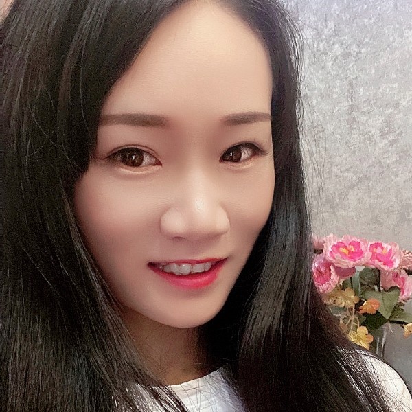 白昼迎背后的照片