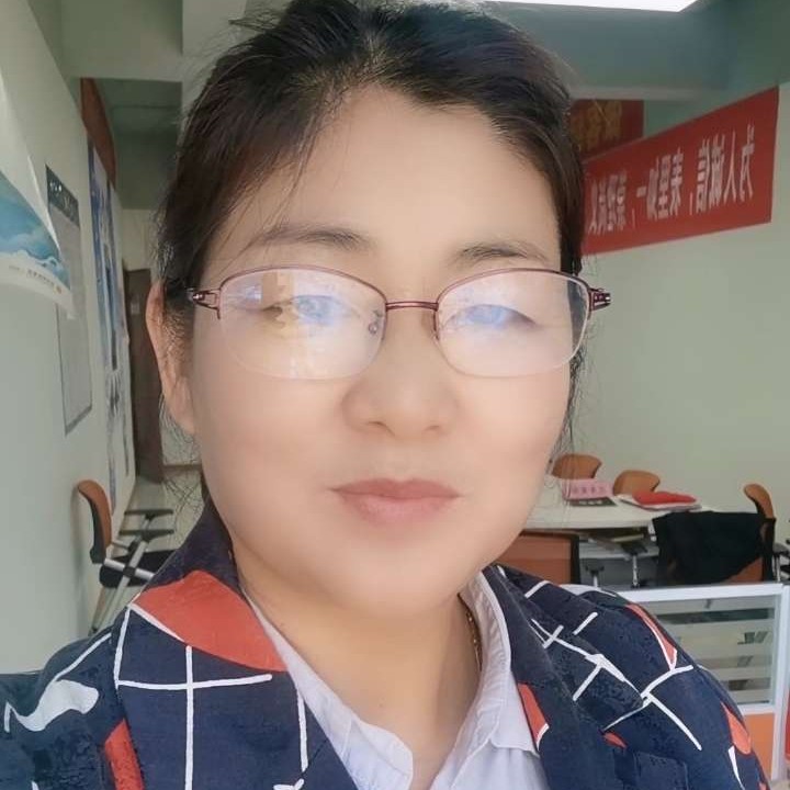 杨春华的照片