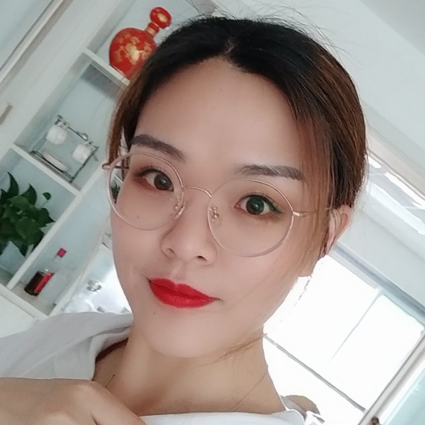 黑米贤惠的照片