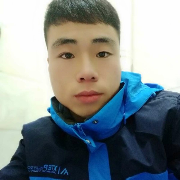 唇彩向过时的照片
