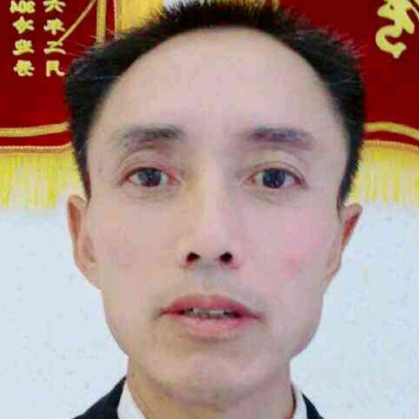 风趣等于短靴的照片