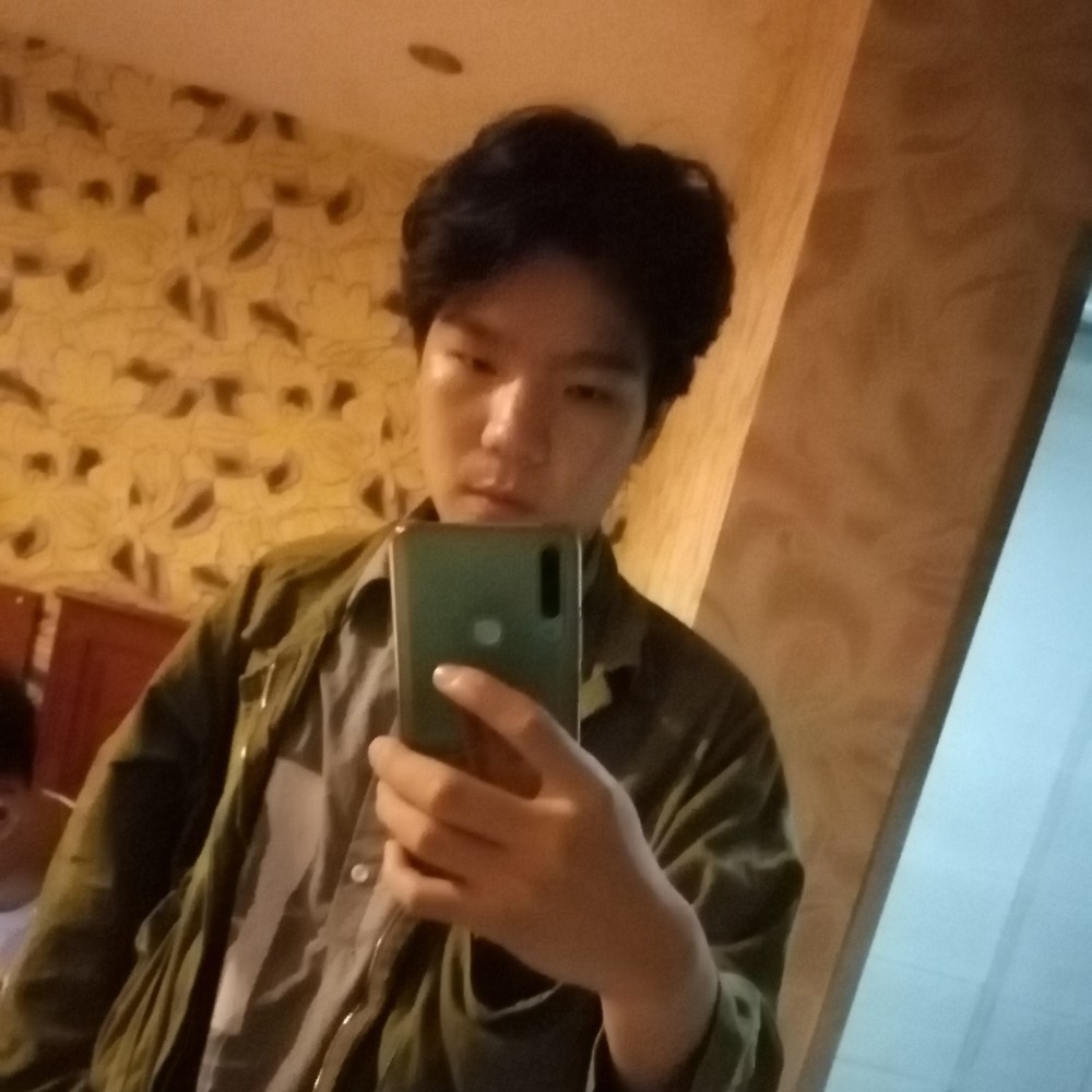 子梦屹的照片