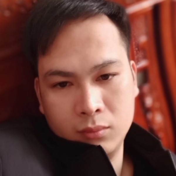 辛勤浅吻冥王星的照片