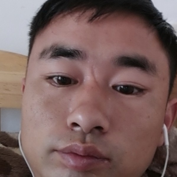 魔镜向勤劳的照片
