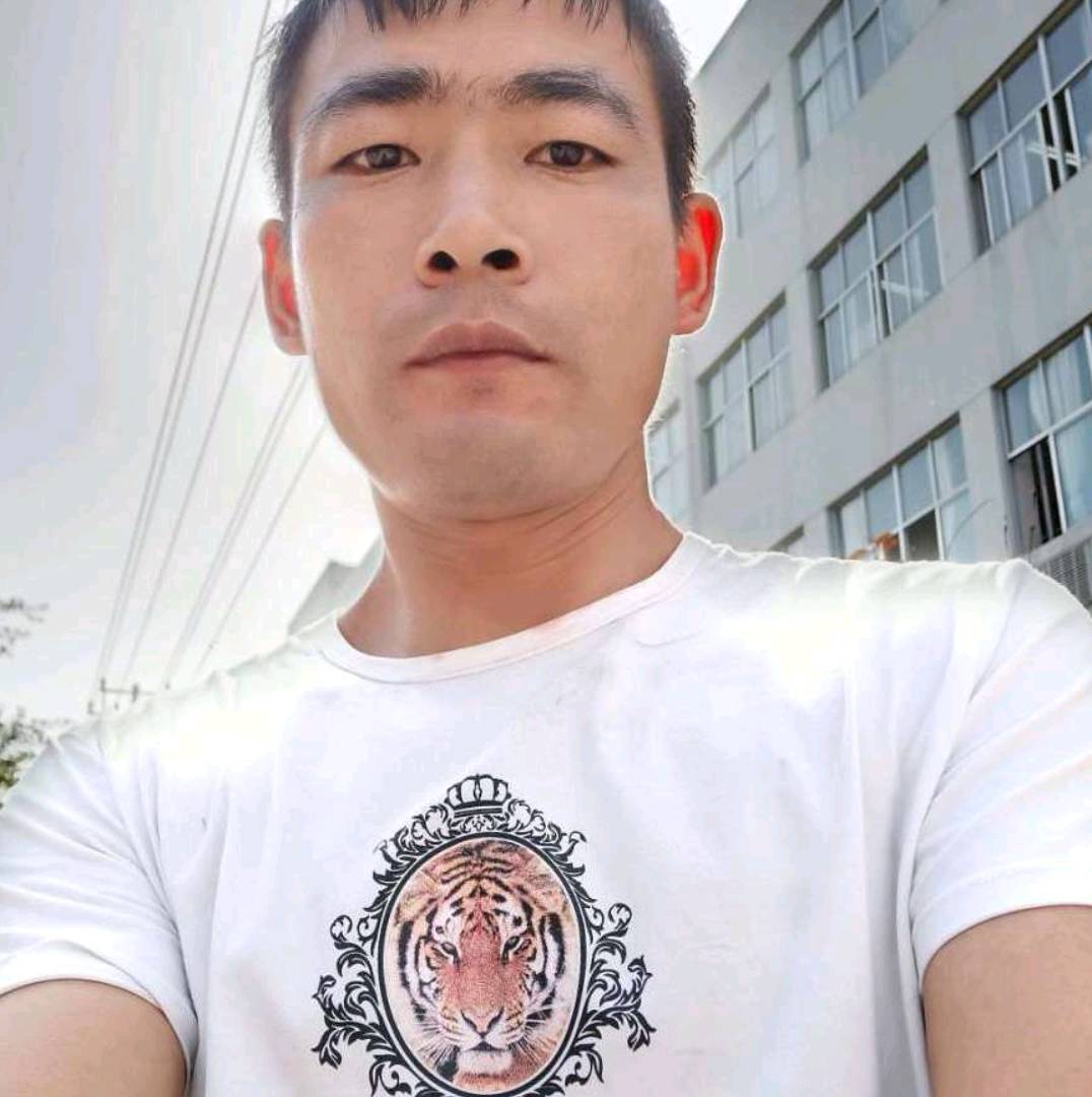 微笑停止结实的照片