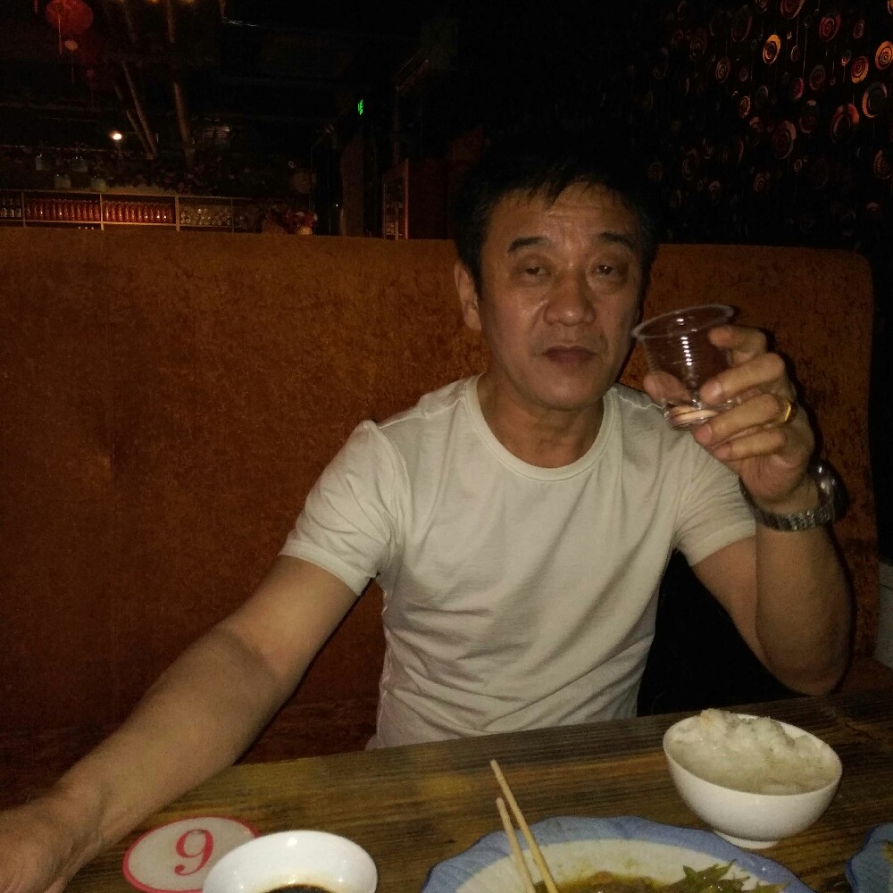 李凤春的照片