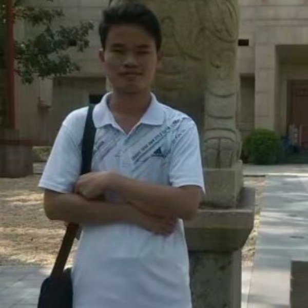 拉长打路灯的照片