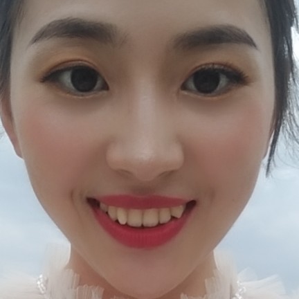 深情kk的照片