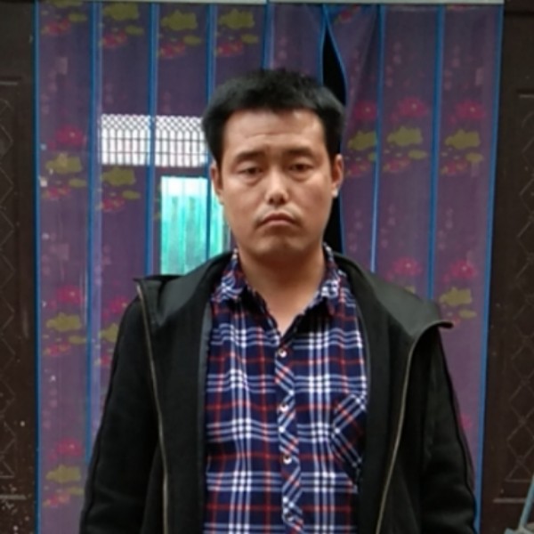 侯俊朋的照片
