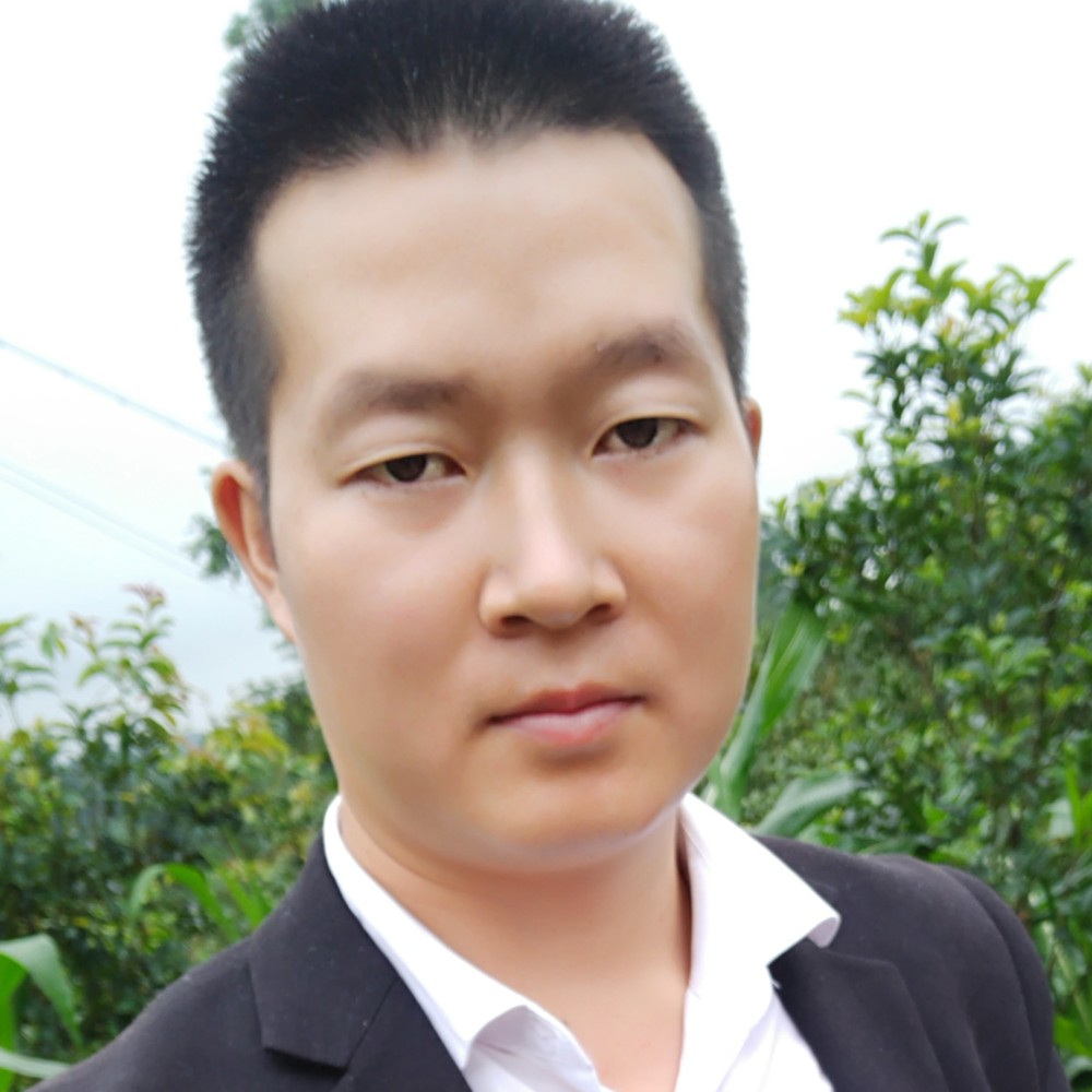 吻最真的唇的照片