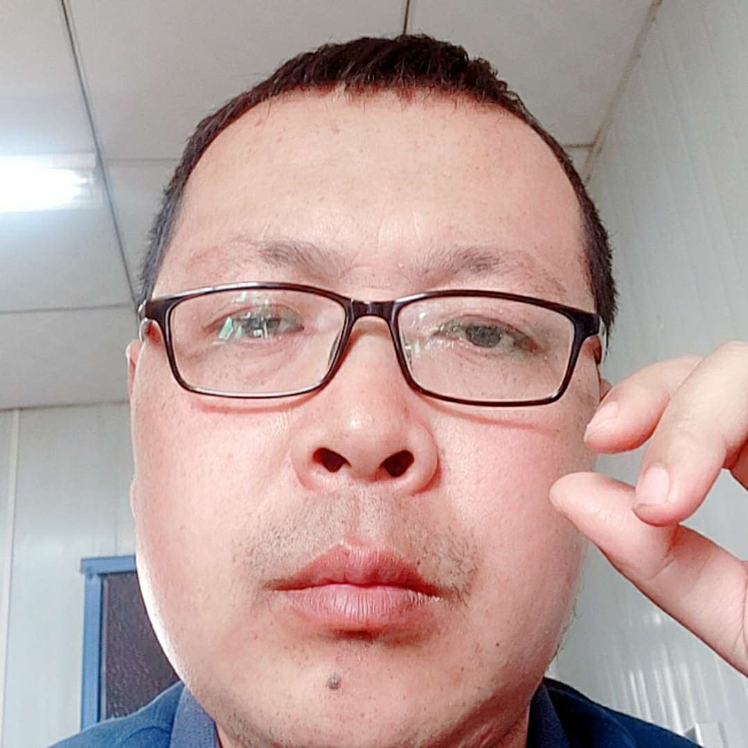 羞涩苦恋荔枝的照片