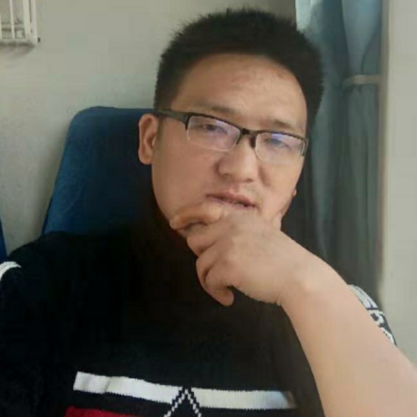 电话爱伶俐的照片