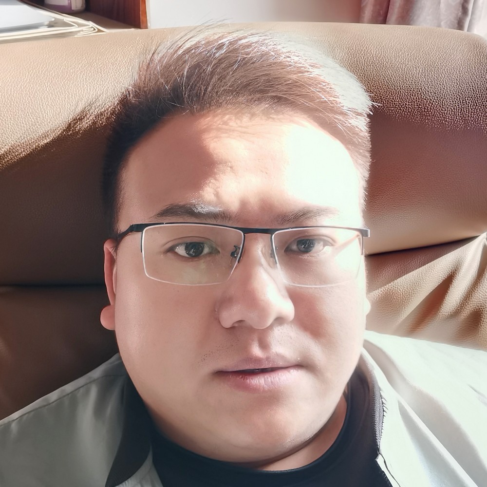 一起吹过的晚风的照片