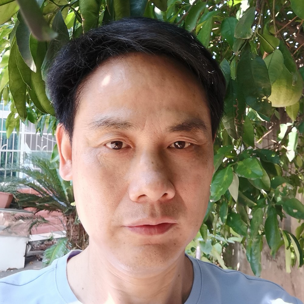 李方向的照片