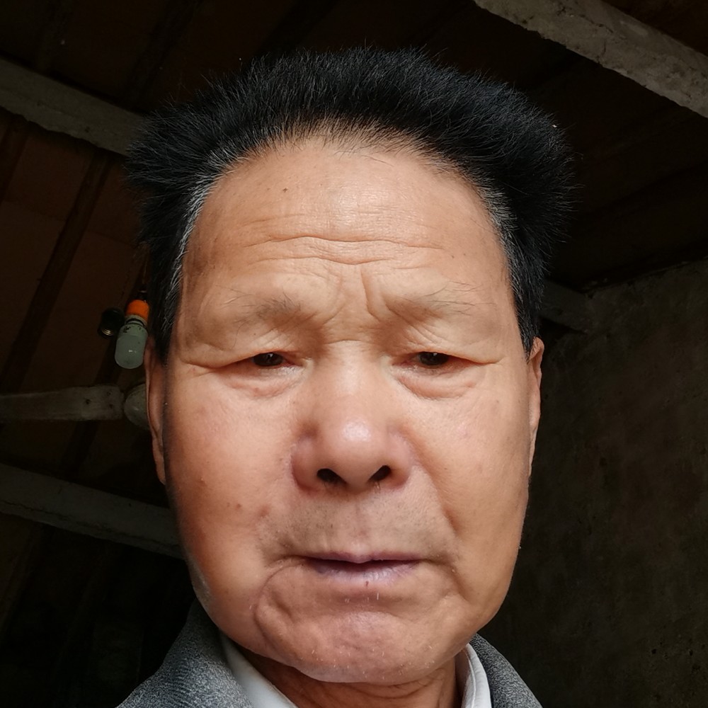 黄锦元的照片