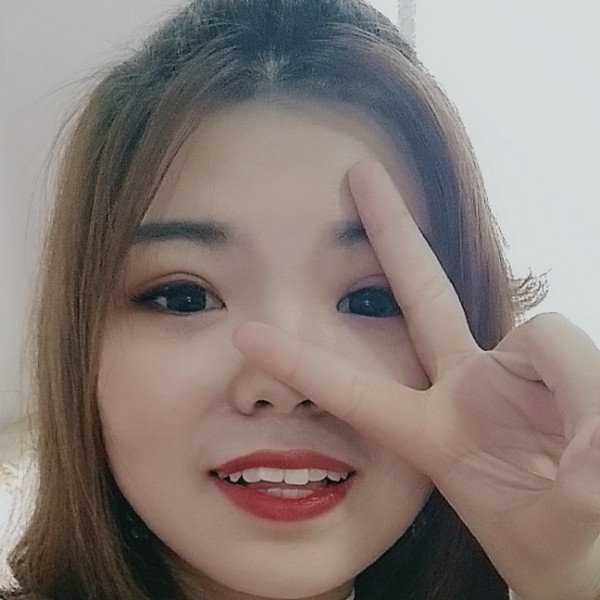 花瓣感动的照片