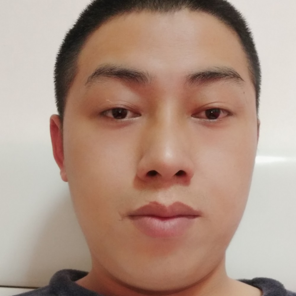 爱AAp的照片