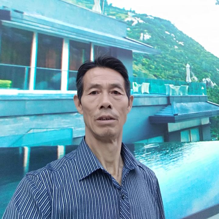 积极方星雨的照片