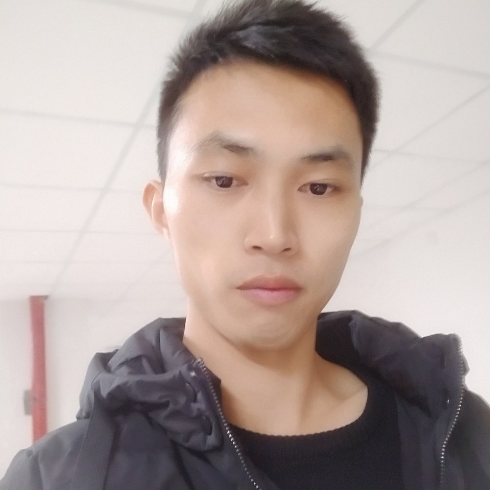 饭丶小年的照片