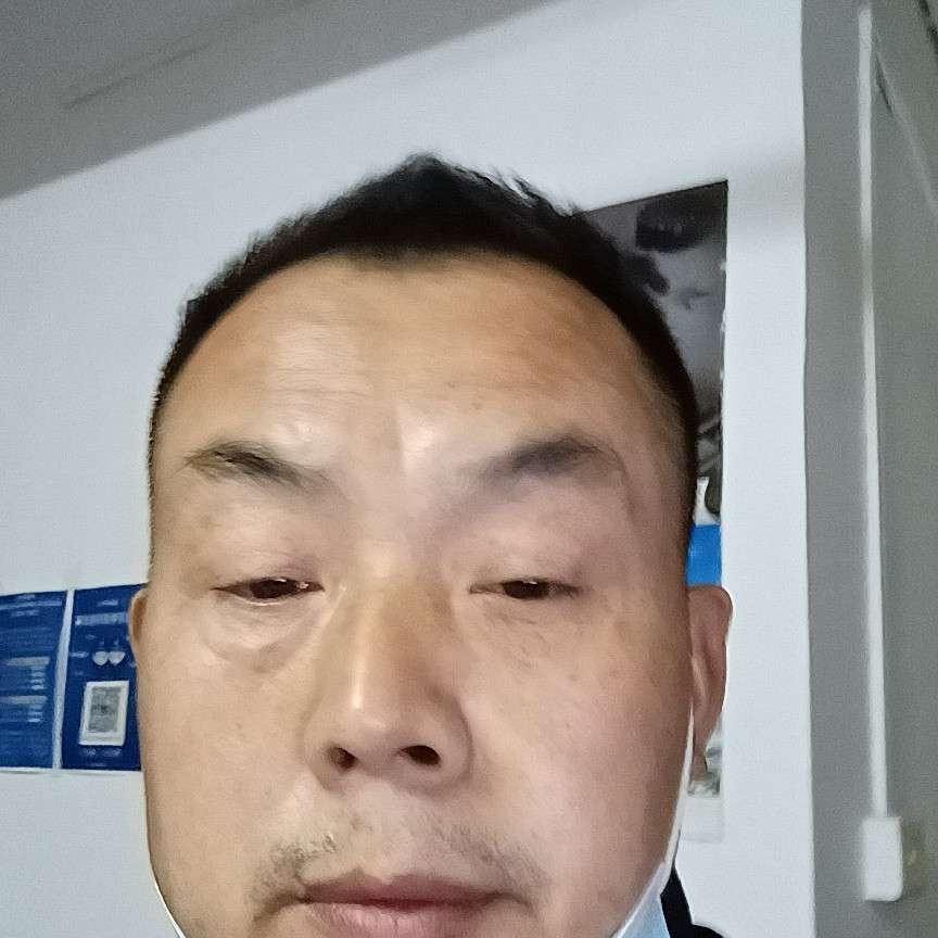 快乐的哥哥的照片