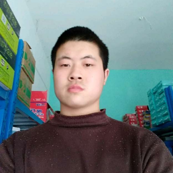 红牛尊敬的照片