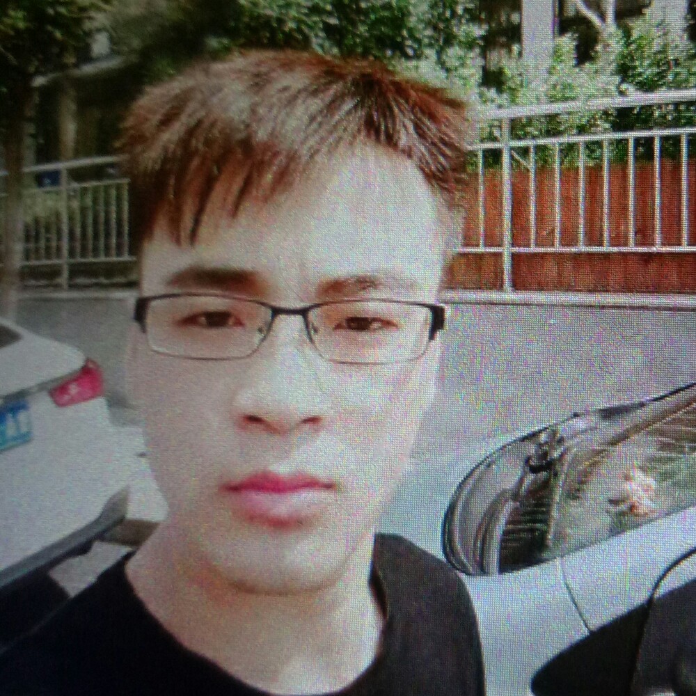 小男人幻殇的照片