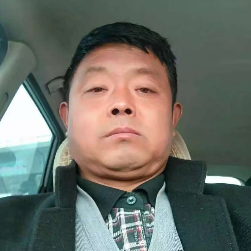 老黑叔的照片
