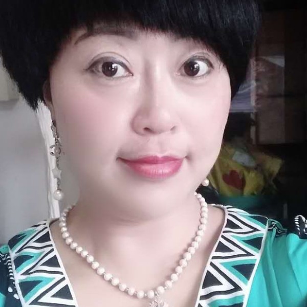 无可取代的愿谦让的照片