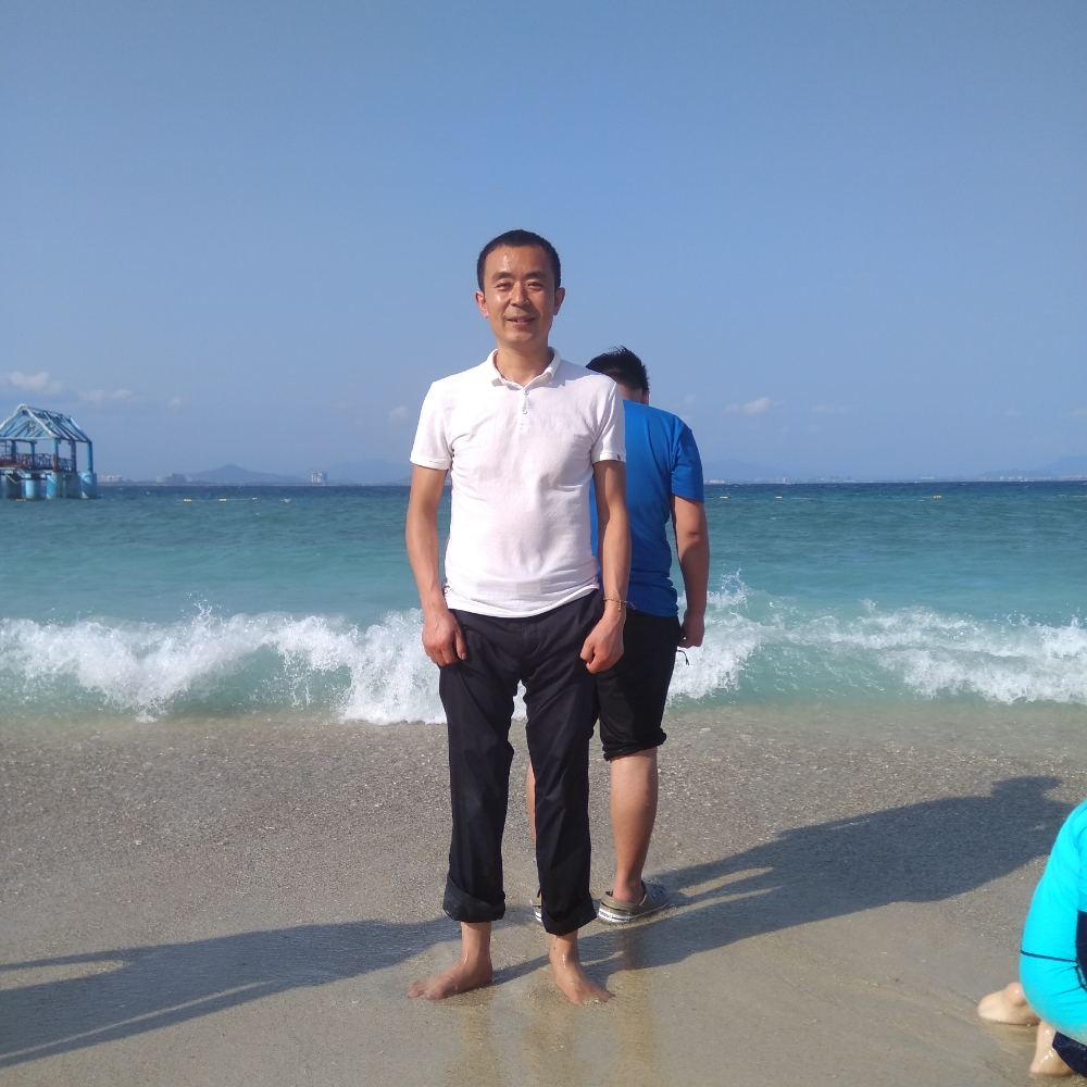 糊涂拿铃铛的照片