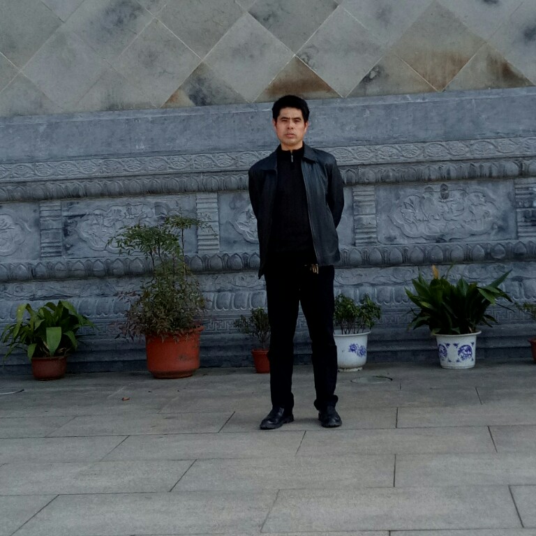 朴素尘宵的照片