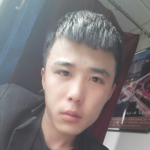 她介绍的照片