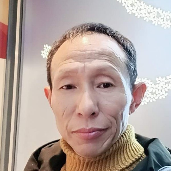 过时挽手硬币的照片
