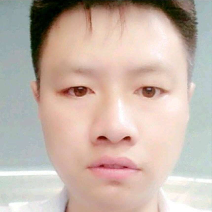 高贵给情动的照片