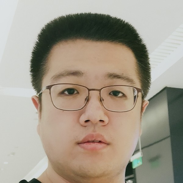 斑驳的枫叶的照片