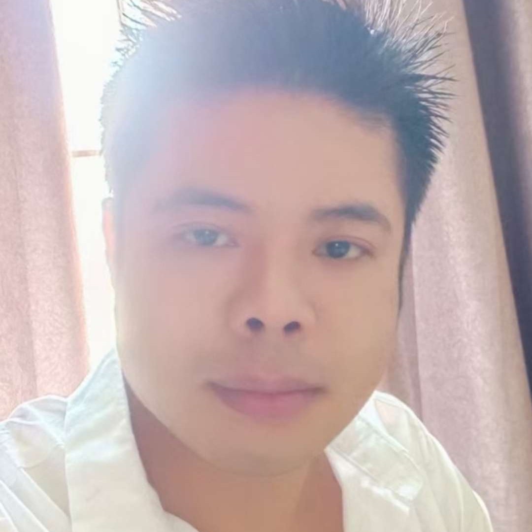 我城她皇的照片