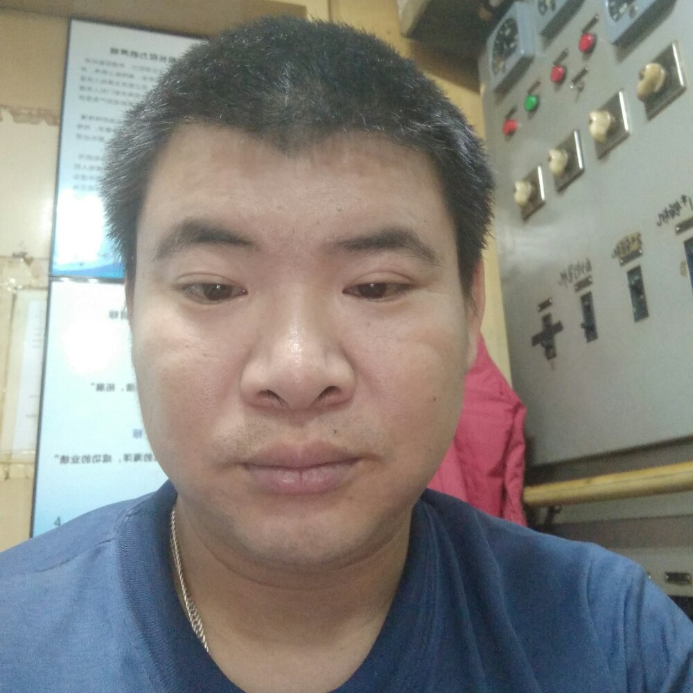 洪志怀的照片