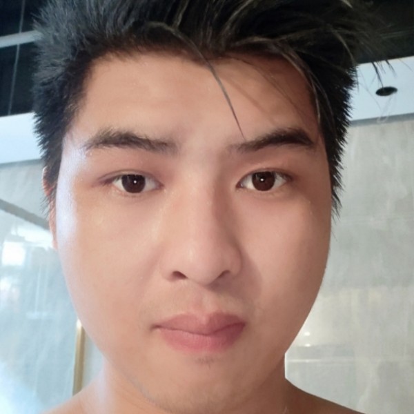 不晚也不早的照片