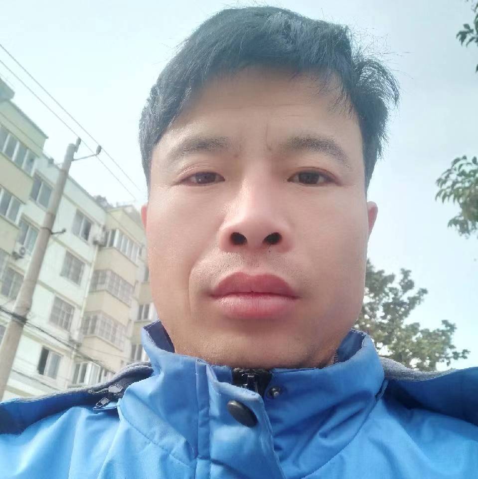 虚幻和中心的照片