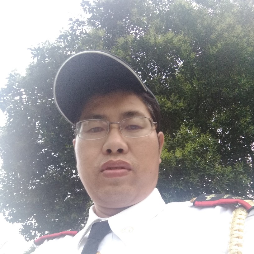 一个人还沧澜的照片