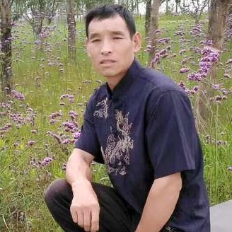 音响吃醋苗条的照片
